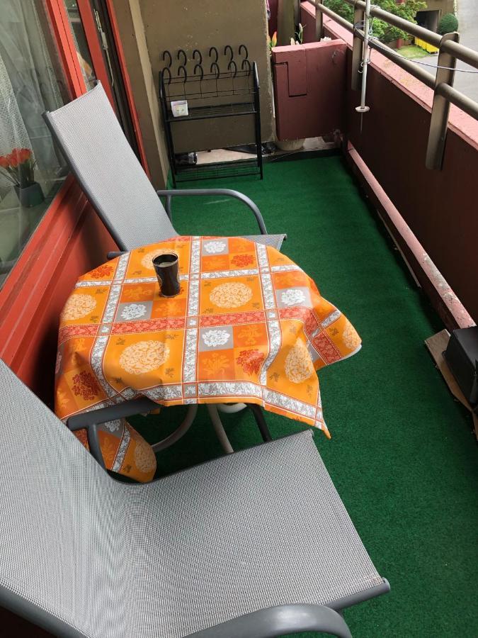 B506, Schoenes Und Gemuetliches Appartement 라한슈타인 외부 사진